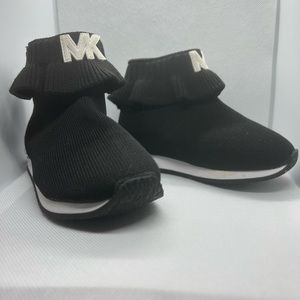 Michael kors kid shoes